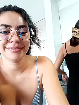 GiiirlPower online show from January 20, 2025, 10:37 pm
