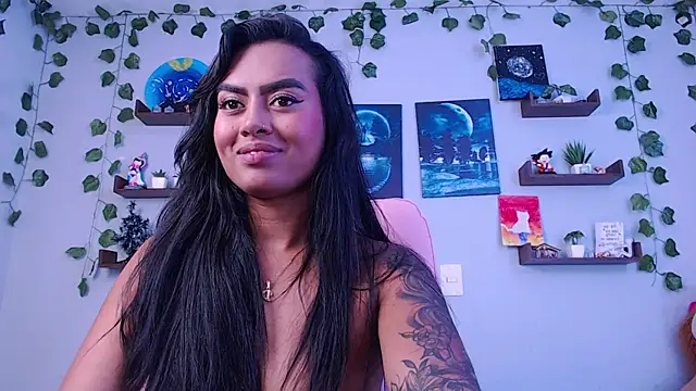 macey elliot  online show from January 6, 2025, 5:49 pm