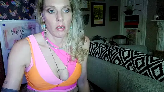 Glamazonx online show from March 21, 2026, 1:10 am