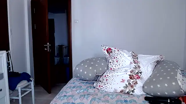 Snapshot of LadyyEvolet chatting on July 20, 2026, 1:46 pm LadyyEvolet online show from July 20, 2026, 1:46 pm