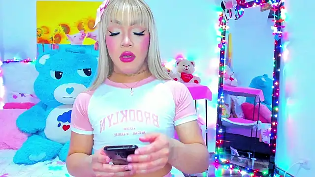 Snapshot of Candy_Candy__ chatting on January 14, 2026, 7:30 pm Candy Candy online show from January 14, 2026, 7:30 pm