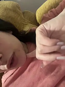 lylyacachonda online show from February 25, 2026, 11:25 pm