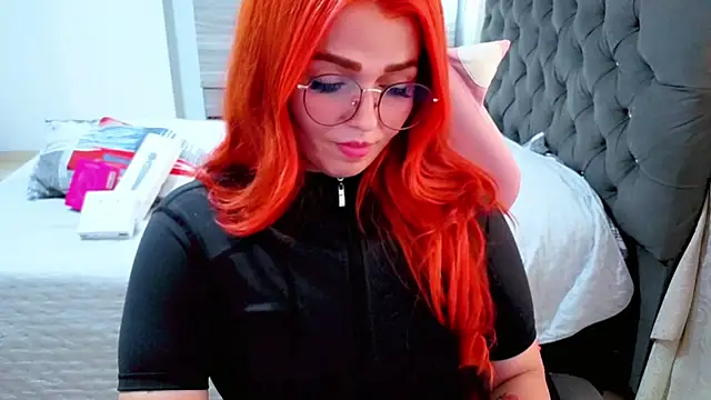 Alexatexa2929 online show from June 6, 2026, 9:30 pm