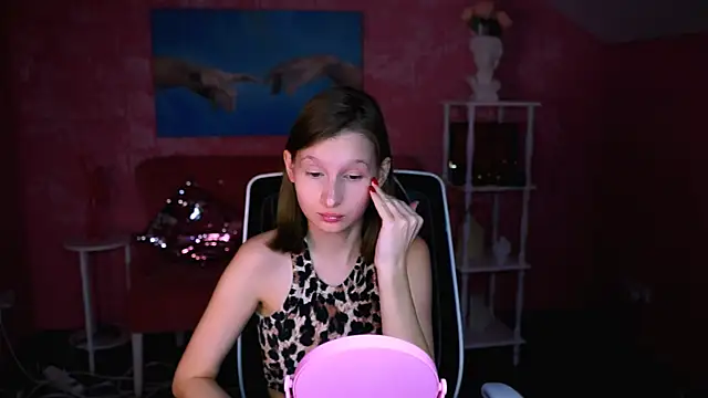 EllaHorton online show from April 4, 2026, 1:41 pm