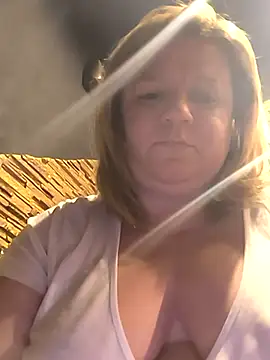 jusichka online show from February 19, 2025, 9:36 pm