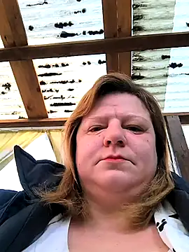 jusichka online show from February 22, 2025, 8:18 am
