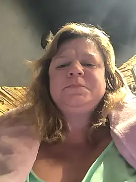 jusichka online show from September 29, 2025, 5:56 am