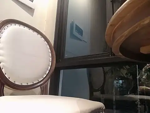 Snapshot of Fiola-Ly chatting on February 14, 2026, 6:26 pm Fiola-Ly online show from February 14, 2026, 6:26 pm