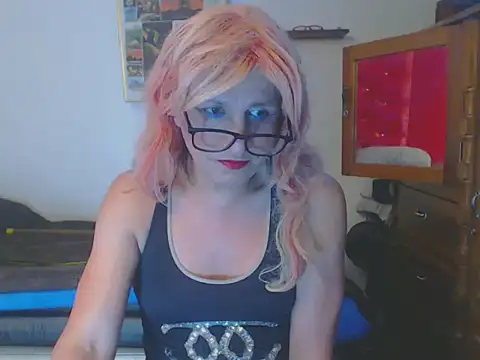 Snapshot of LorenJade chatting on February 28, 2025, 7:05 am LorenJade online show from February 28, 2025, 7:05 am