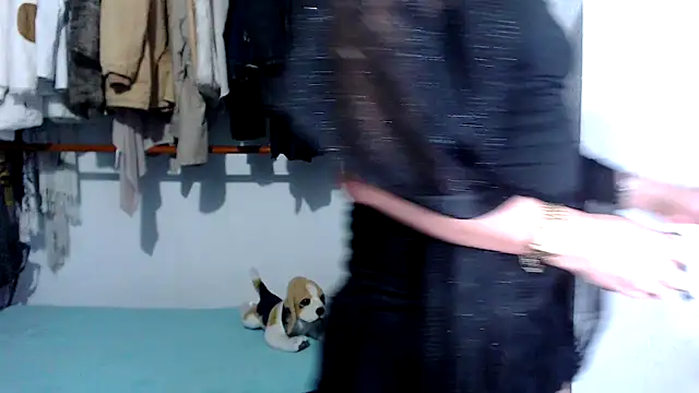 Snapshot of LorenJade chatting on November 3, 2025, 4:14 am LorenJade online show from November 3, 2025, 4:14 am