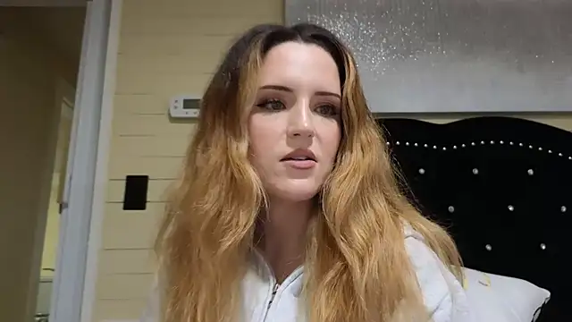 sexylilly69 online show from June 17, 2026, 12:24 am