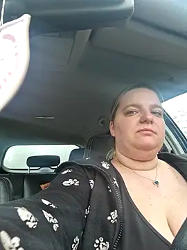 Curvy Lucy online show from December 14, 2024, 11:50 am