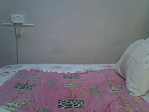 Cariepink online show from July 4, 2026, 8:59 pm