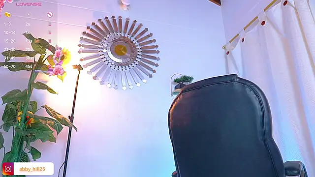 Snapshot of abbyhill27 chatting on February 26, 2025, 7:20 am abbyhill27 online show from February 26, 2025, 7:20 am