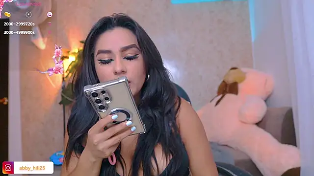 Snapshot of abbyhill27 chatting on October 17, 2025, 1:20 am abbyhill27 online show from October 17, 2025, 1:20 am