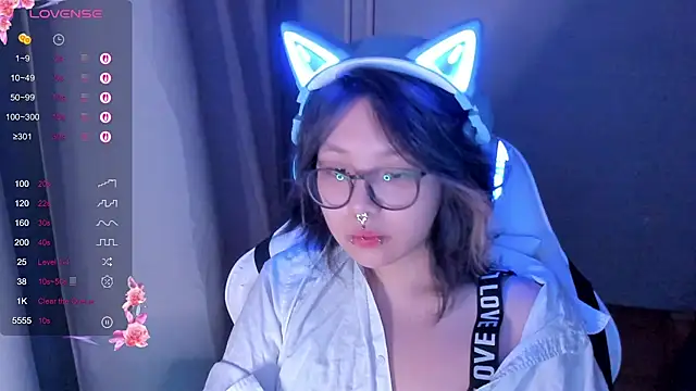 maydaykimmy online show from February 8, 2026, 8:23 pm