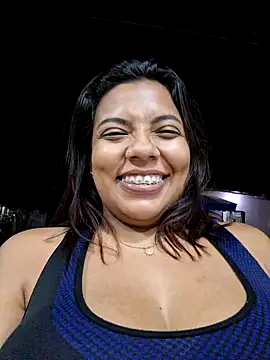 Snapshot of CanelitaPasion chatting on December 14, 2024, 11:56 pm CanelitaPasion online show from December 14, 2024, 11:56 pm