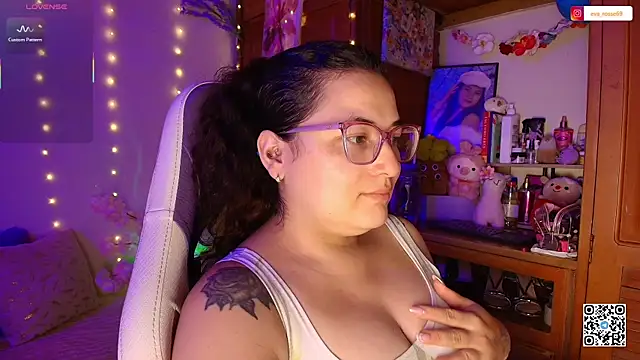 Snapshot of eva_rosse69 chatting on May 4, 2026, 12:12 pm eva rosse69 online show from May 4, 2026, 12:12 pm