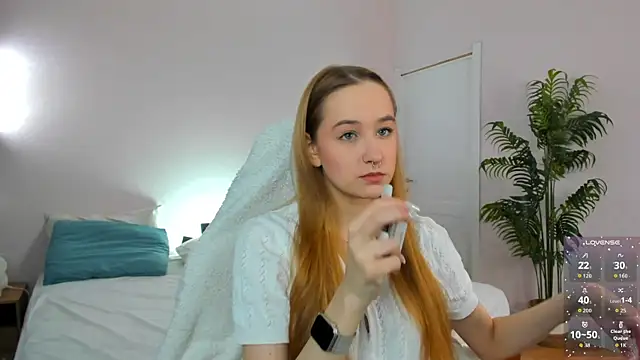 Sweett Monica online show from March 25, 2026, 12:49 am