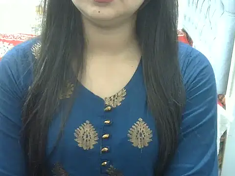 Horny desigirl online show from February 28, 2026, 5:25 pm