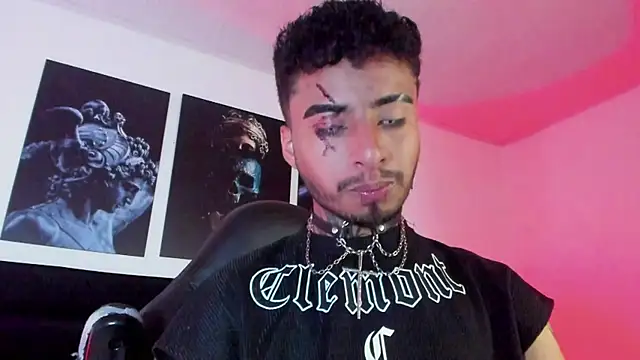 JuanCamiilo 66 online show from October 17, 2025, 3:10 am