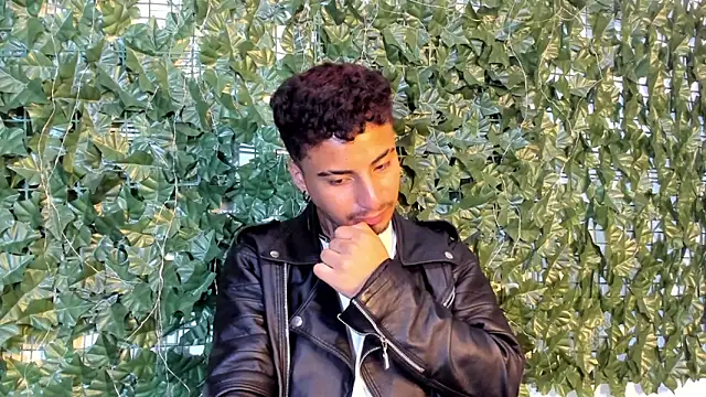 JuanCamiilo 66 online show from March 22, 2026, 4:38 am