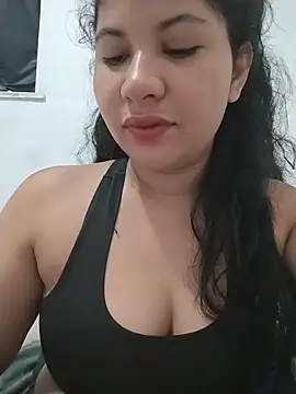Yara0k online show from April 23, 2026, 9:08 am