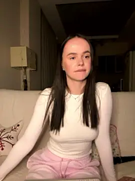 DinaTasty online show from January 7, 2026, 10:12 pm