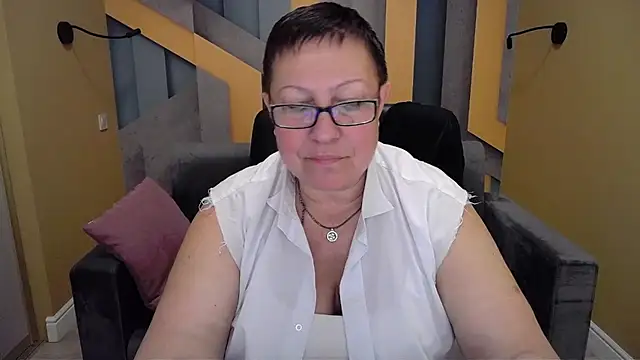 BarbaraTurners online show from December 14, 2024, 1:28 am