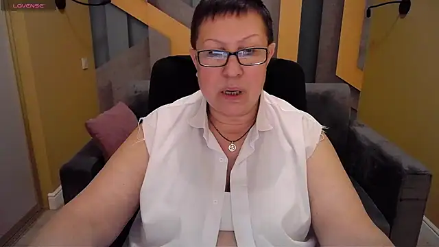 BarbaraTurners online show from December 16, 2024, 9:41 pm
