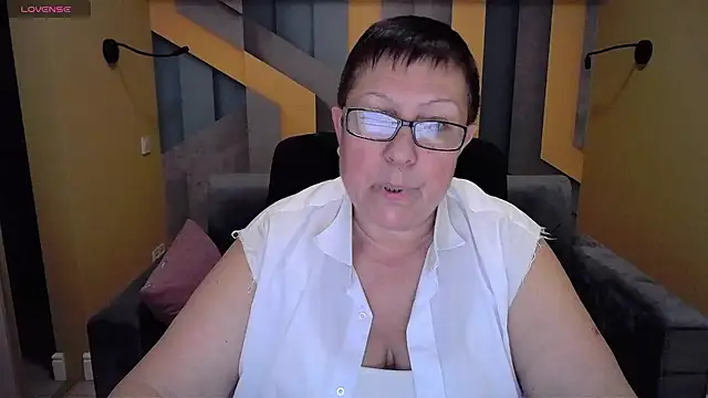 BarbaraTurners online show from December 22, 2024, 9:53 pm