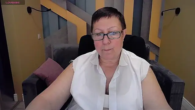 BarbaraTurners online show from December 26, 2024, 3:59 am