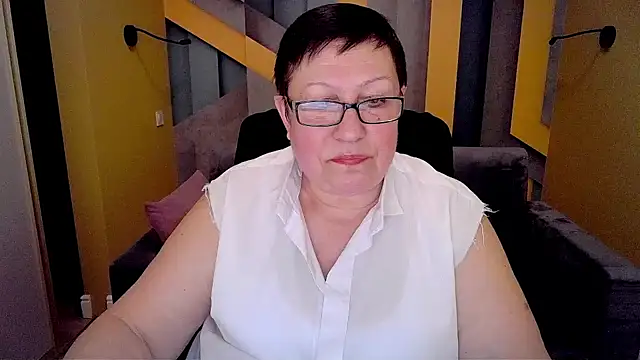 BarbaraTurners online show from February 9, 2025, 6:26 pm