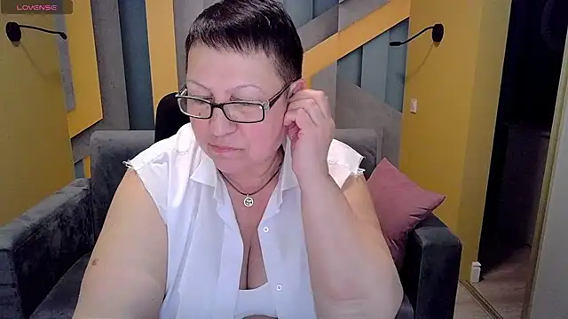 BarbaraTurners online show from March 8, 2025, 4:01 am