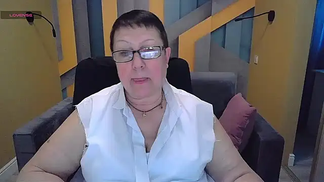 BarbaraTurners online show from March 22, 2025, 4:56 am