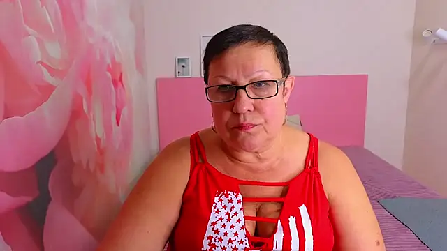 Snapshot of BarbaraTurners chatting on October 5, 2025, 11:30 am BarbaraTurners online show from October 5, 2025, 11:30 am