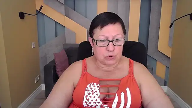 Snapshot of BarbaraTurners chatting on October 6, 2025, 7:00 pm BarbaraTurners online show from October 6, 2025, 7:00 pm