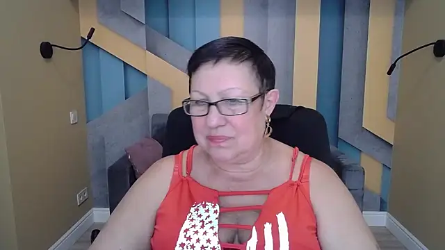 Snapshot of BarbaraTurners chatting on October 8, 2025, 6:27 pm BarbaraTurners online show from October 8, 2025, 6:27 pm