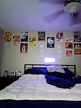 honeeyyy pot online show from December 10, 2024, 7:47 am