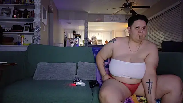 honeeyyy pot online show from December 13, 2024, 3:27 am