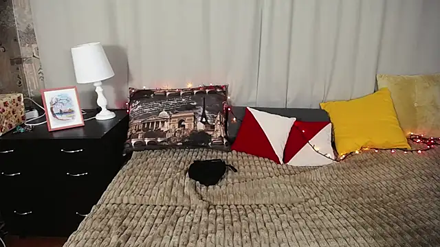 Unusual G online show from January 17, 2025, 6:04 am