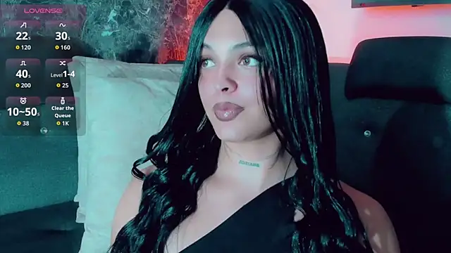 Emmaa Saenz  online show from June 8, 2026, 1:28 am