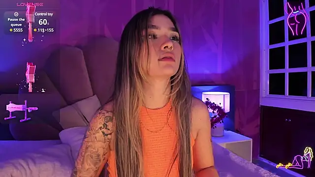 Snapshot of Arianavillada chatting on February 26, 2025, 9:32 am Arianavillada online show from February 26, 2025, 9:32 am