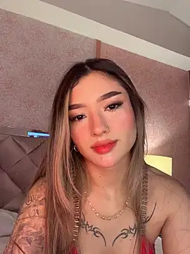 Snapshot of Arianavillada chatting on February 15, 2026, 3:36 am Arianavillada online show from February 15, 2026, 3:36 am