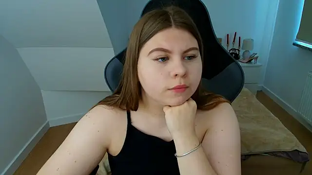 Snapshot of AbbyPleasure chatting on May 18, 2026, 11:27 am AbbyPleasure online show from May 18, 2026, 11:27 am
