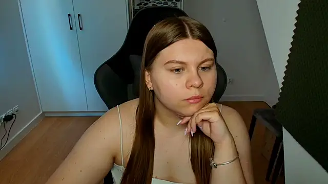 AbbyPleasure online show from July 25, 2026, 10:02 am