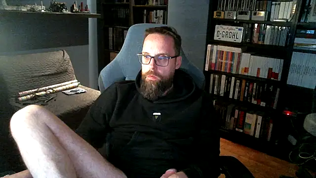 MeSteff online show from April 22, 2026, 7:37 pm