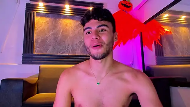 liam genner  online show from October 14, 2025, 8:20 pm