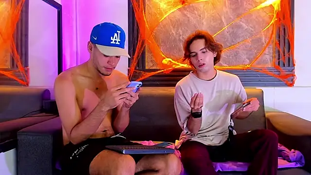 liam genner  online show from October 23, 2025, 8:18 pm