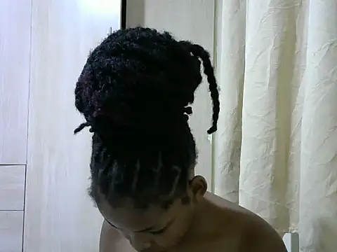 queen-sasha online show from March 15, 2025, 9:49 pm